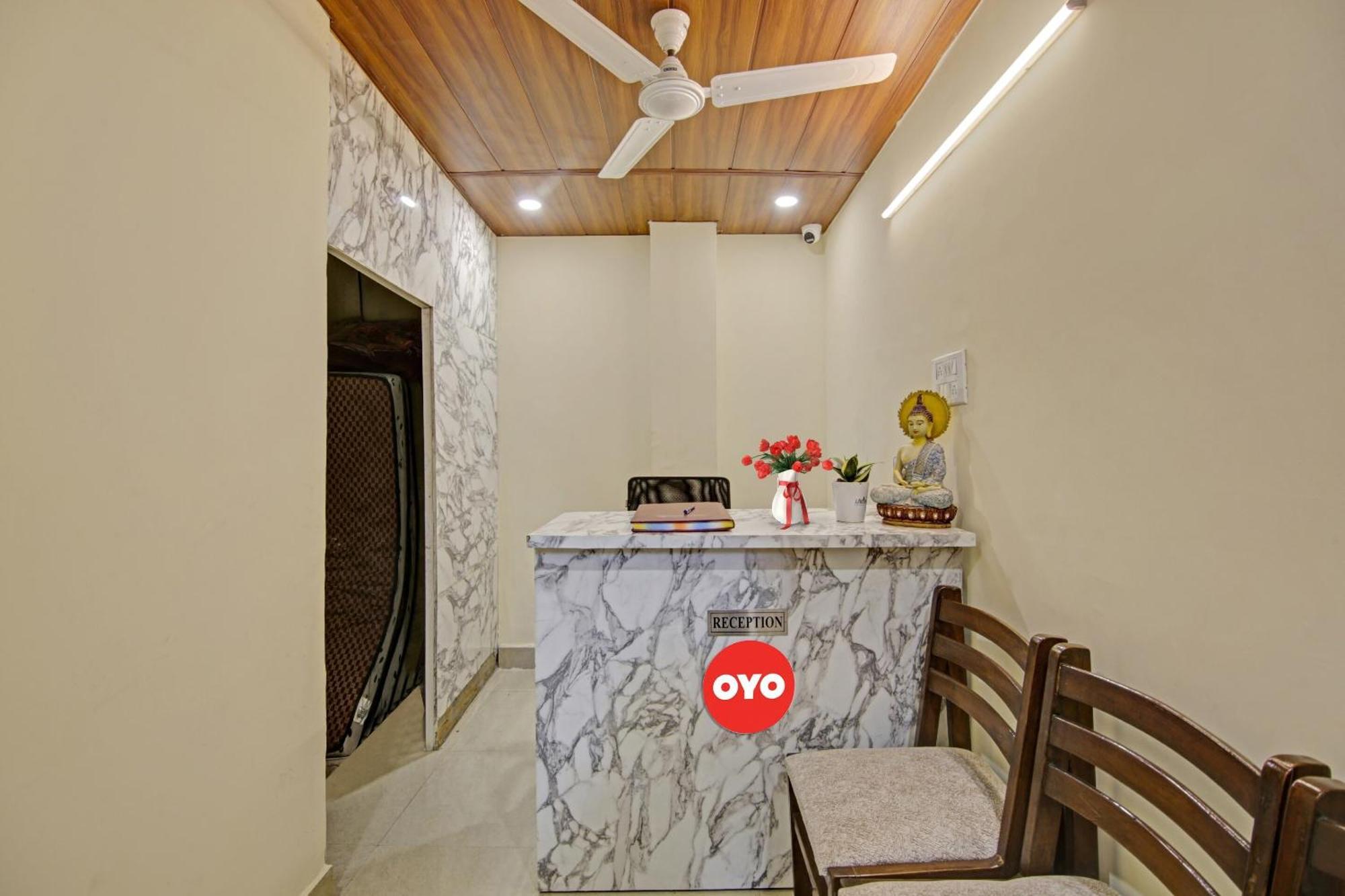 Oyo Flagship 80772 Hotel The Grand Rdc Ghaziabad Luaran gambar